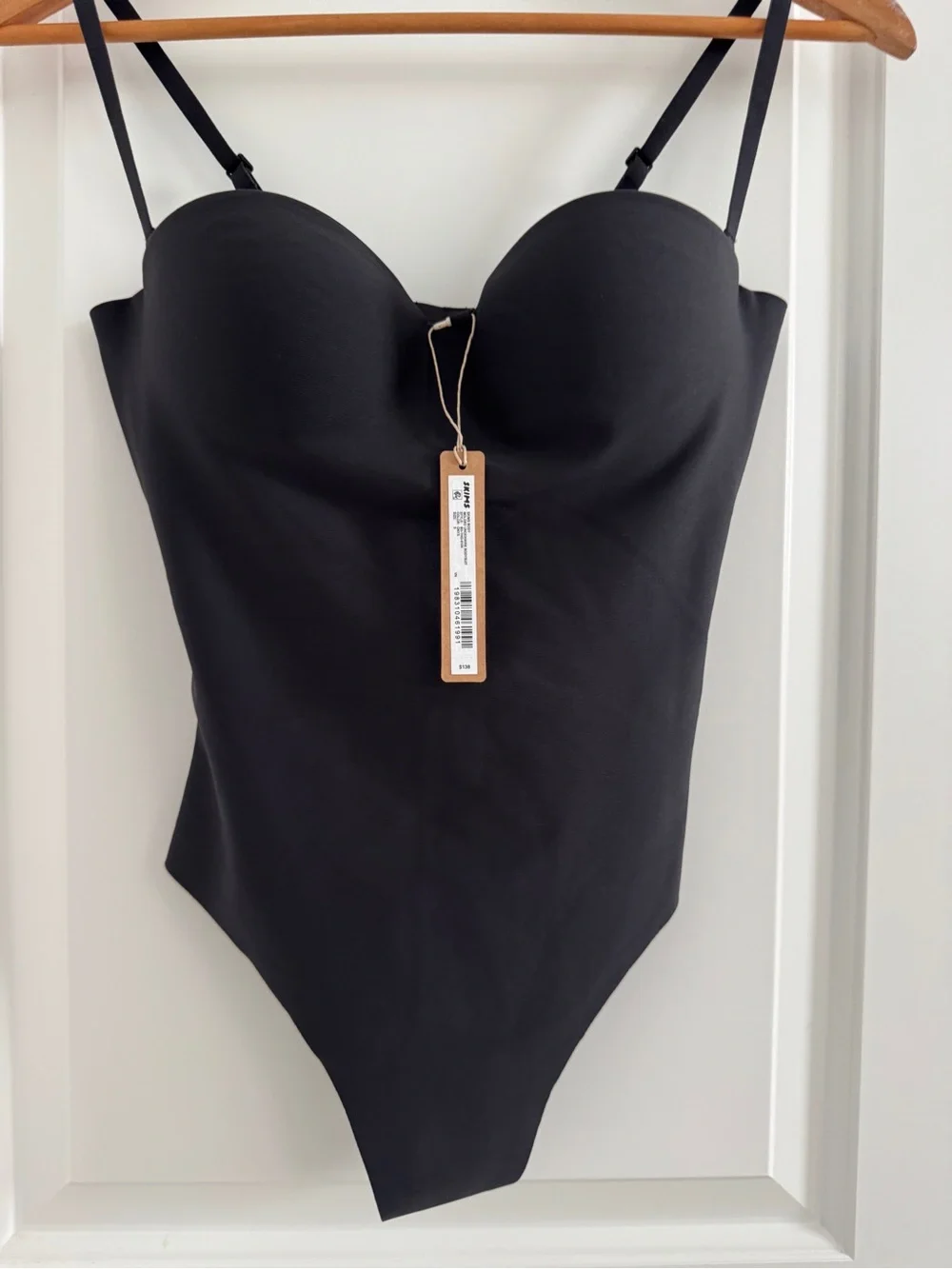 SKIMS Black Body Molded Underwire Thong Bodysuit size S small New with tags $138